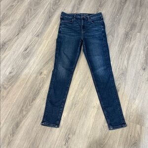 American Eagle Outfitters super high-rise jegging size 8